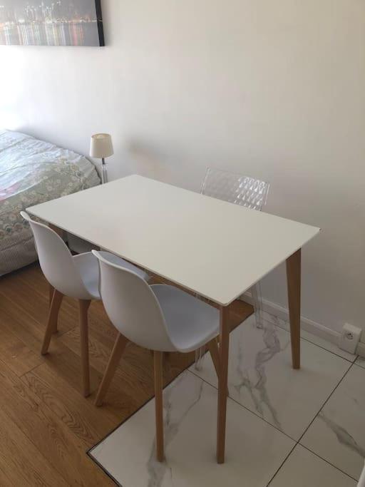 Nice Flat St Germain En Laye Centre 30 Minutes To Paris Saint-Germain-en-Laye Exteriér fotografie